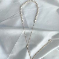 Lantisor din aur galben 14k cu perle naturale de cultura Lantisor din aur galben 14k cu perle naturale de cultura