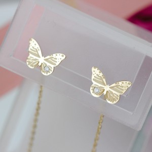 Cercei aur lungi cu lant - model fluturas cu diamante transparente